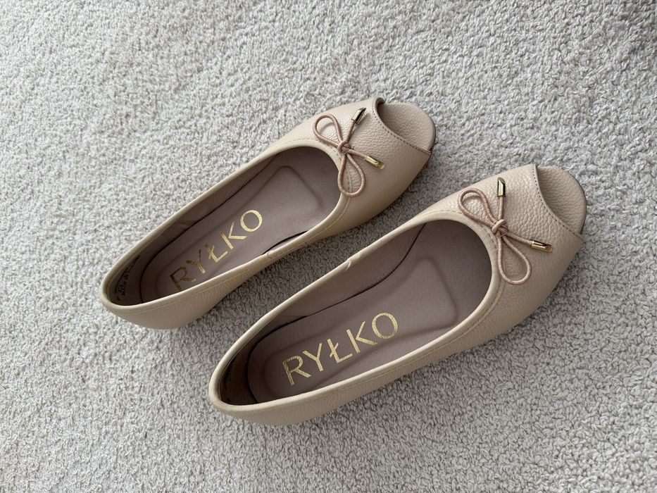 Beżowe baleriny bez palców RYŁKO