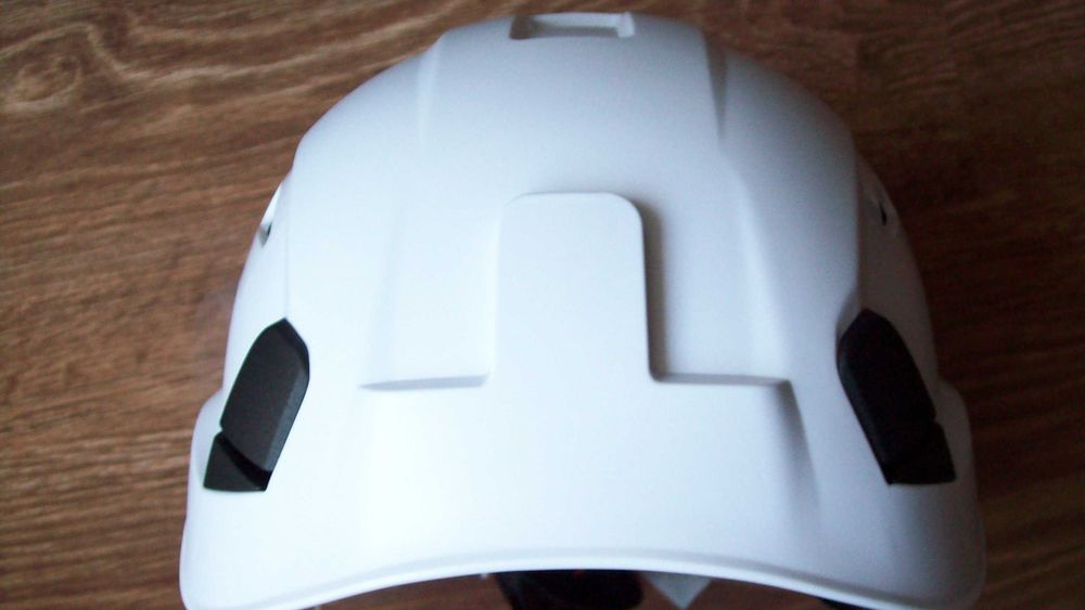 Kask ochronny Aloamegs z akcesoriami