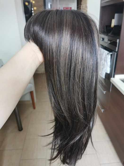 Peruka medyczna z grzywką