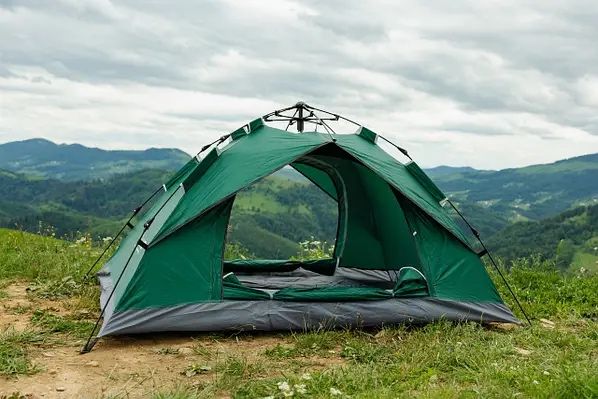 Namiot kempingowy 3-4 osobowy, wodootporny