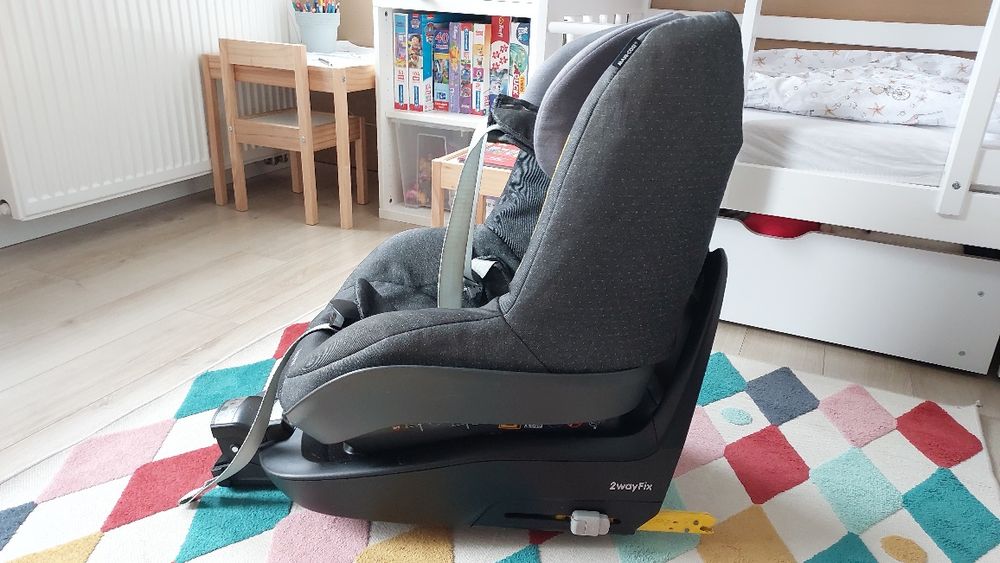Maxi Cosi fotelik 2way pearl + baza 2way fix isofix