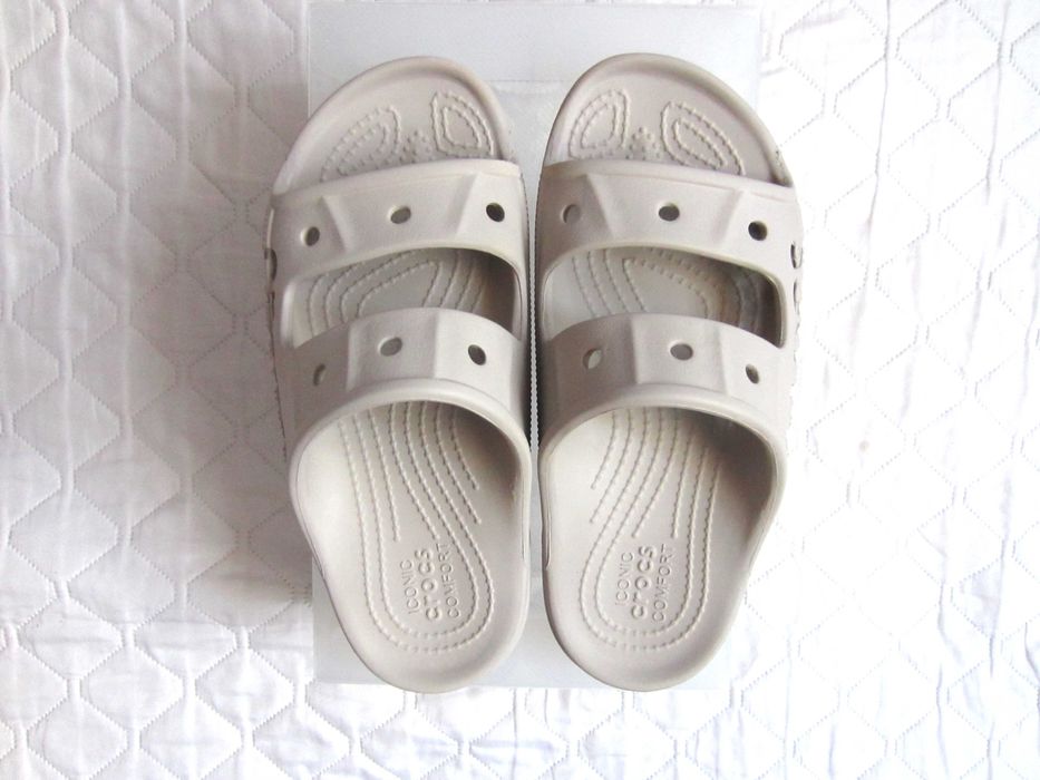 Nowe beżowe klapki - sandały Crocs, rozm.37/38