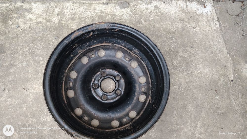 Диски  сталеві 5х112