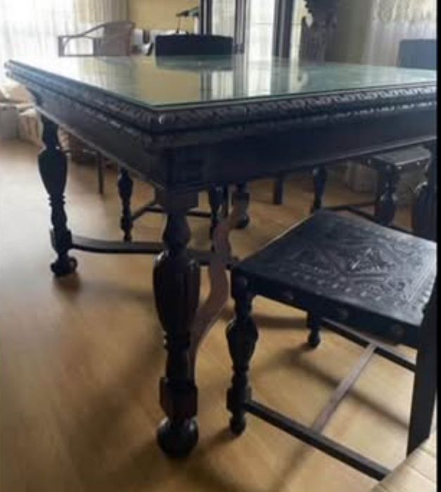 Mesa e cadeiras (venda do conjunto)