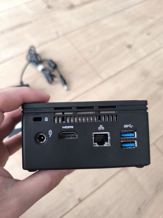 Mini PC Gigabyte | 8GB RAM | SSD 120GB | Win 10 komputer stacjonarny  terminal