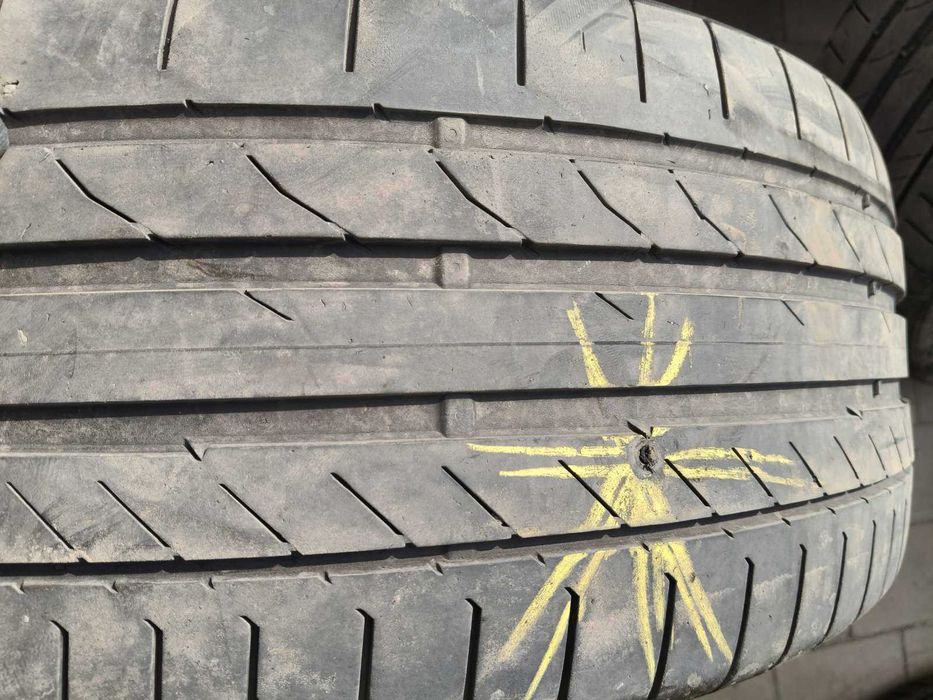 235/45 R20 Continental ContiSportContact, 2 шт, 2022 р., Чехія, 4 мм