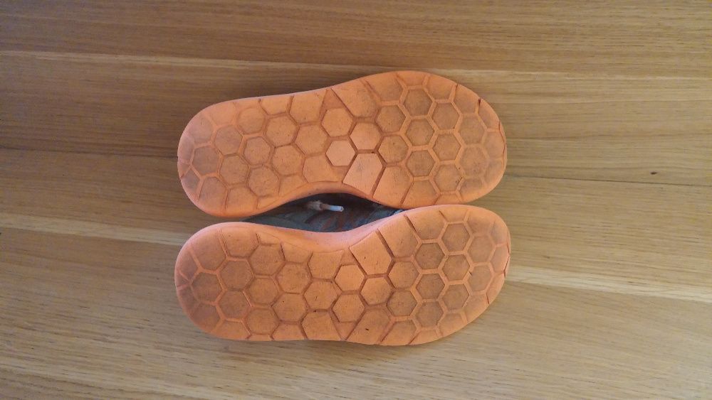 jak nowe Rebel adidasy buty sportowe dla chłopca 29 30 bardzo lekkie