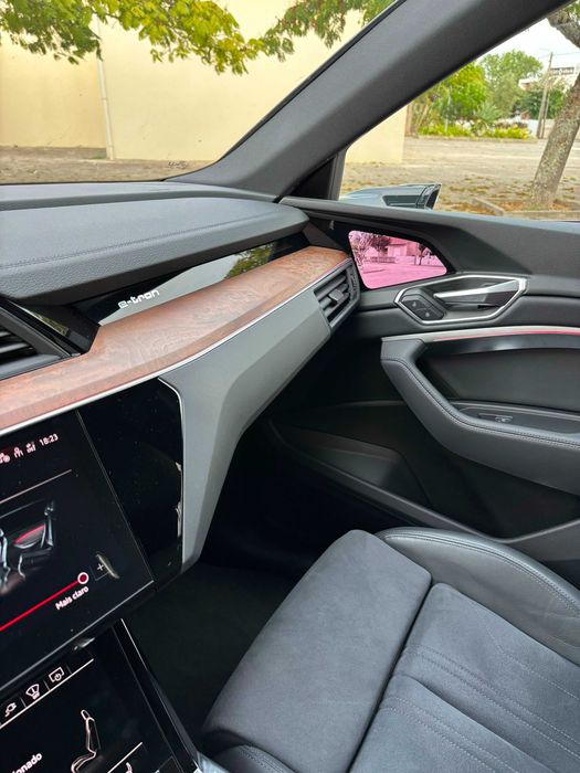 Audi etron 50 quattro Sportback Sline