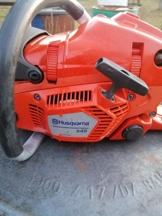 Pila pilarka Husqvarna 545