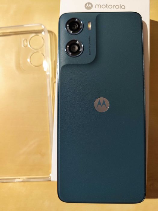 NOVO (com garantia 3 anos) - Motorola G06 POWER 256GB Azul - NOVO
