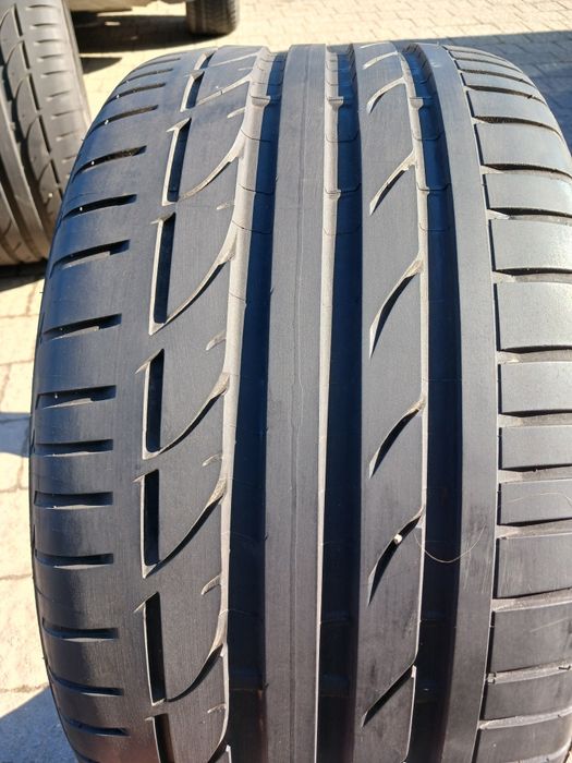 255/35 R19  285/30 R19 різноширокі