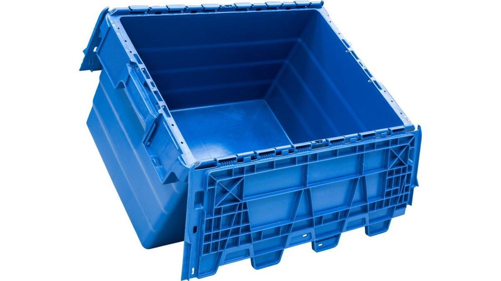 Пластиковий контейнер з кришкою