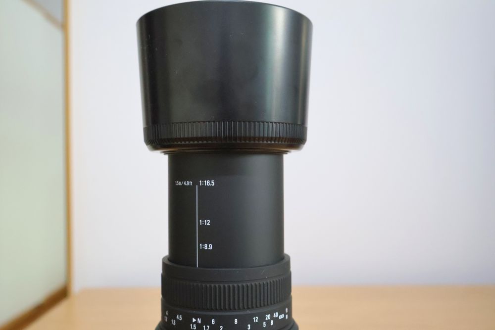 Sigma 70-300mm F/4-5.6 DG Macro (Canon EF)