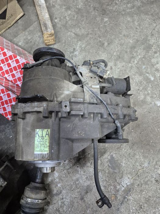 Роздатка KIA 2.5 Sorento раздатка Киа Соренто 47300-3c100