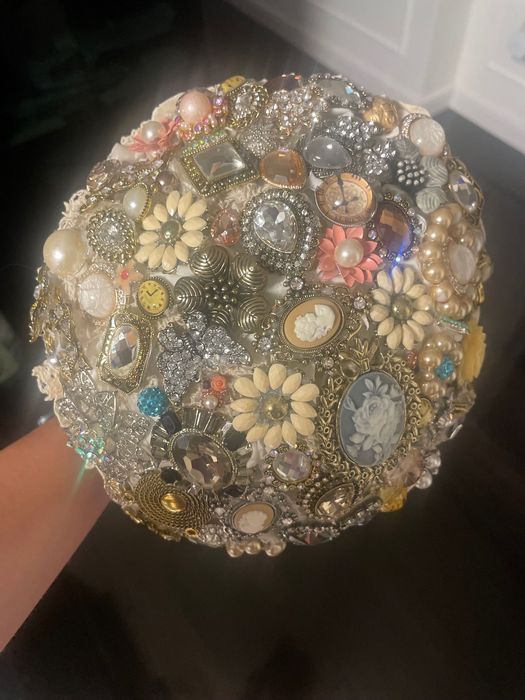 Bukiet ślubny z broszek z butonierką - KOMPLET