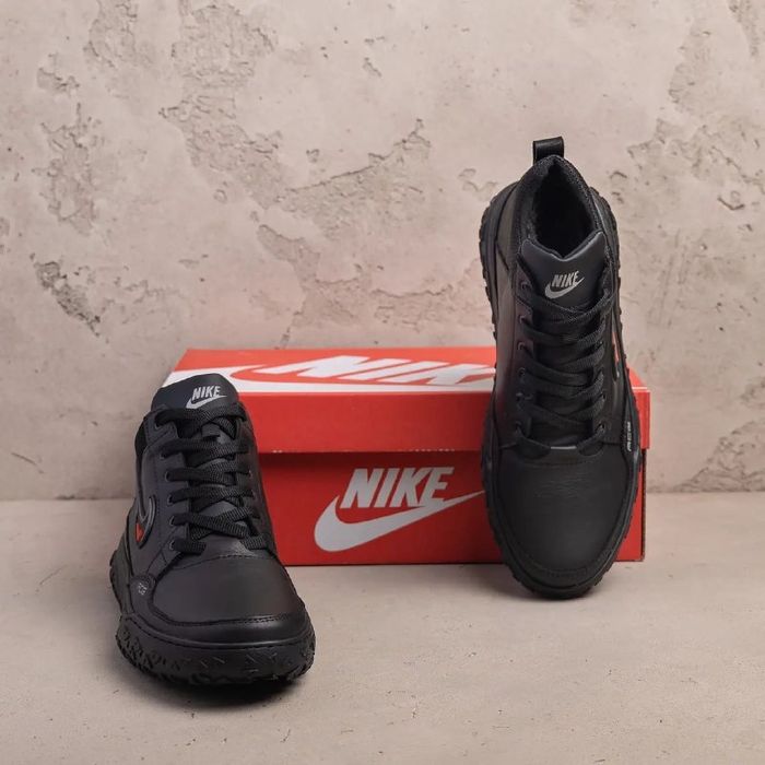 Зимові кросівки чоловічі шкіряні на хутрі Nike Acg Black 40-45р