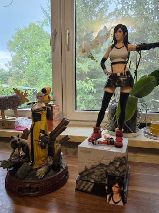 Figurka Tifa Lockhart, Final Fantasy VII 1/3- 60cm