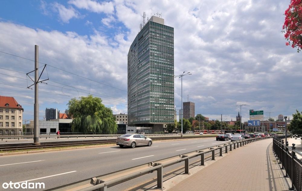 Duże i przestronne biuro w Śródmieściu