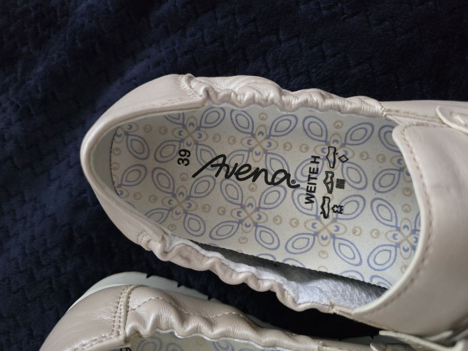 Avena skórzane buty 39