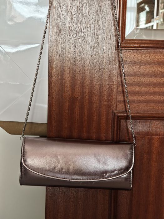 Lote de 2 Malas Clutch de Festa – Preto Acetinado e Bronze Metalizado Rosa