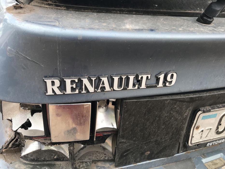 Продам рено 19 GT