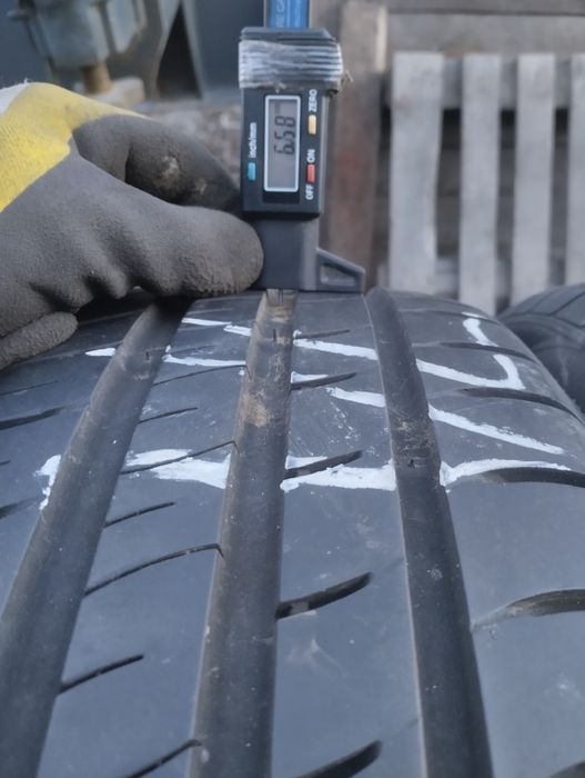 Шини б.в. 195/55/16 kumho літо 4 шт  ідеал