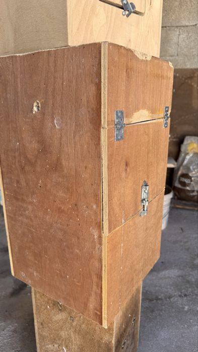 Ninhos para aves de medio porte