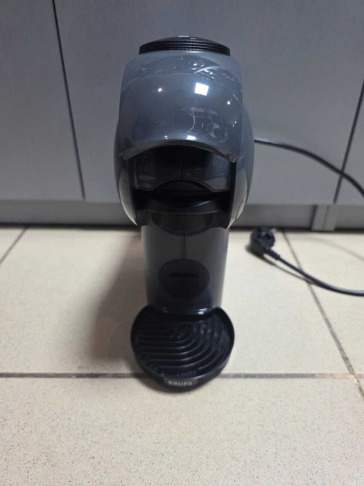 Кавомашина капсульна NESCAFÉ Dolce Gusto Genio S від KRUPS KP243B НОВА