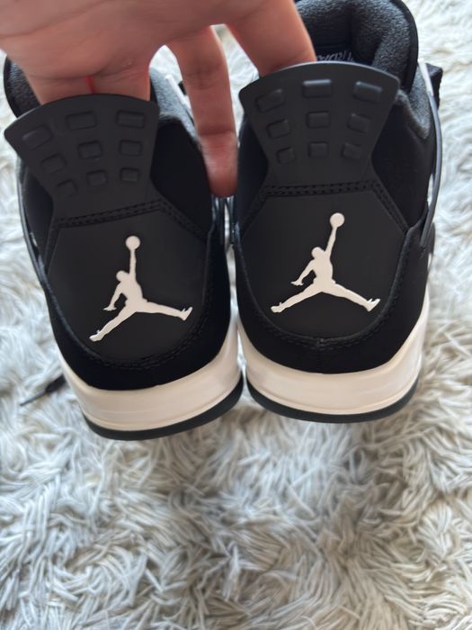 Air jordan 4 thunder
