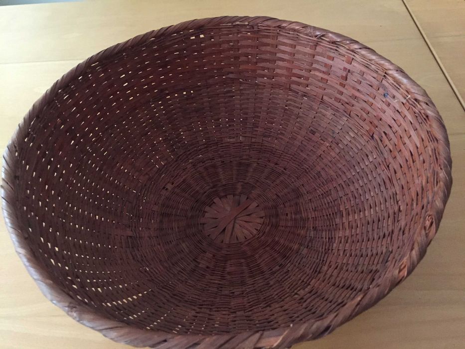 Cestos em verga de diversos tamanhos