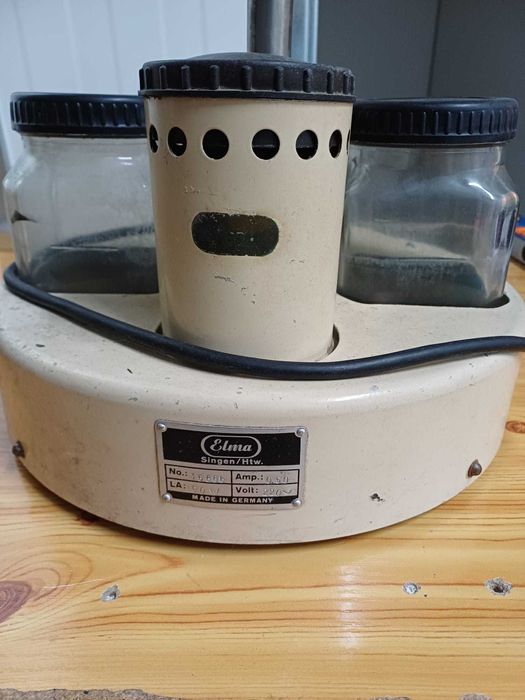 Máquina para lavar relógios