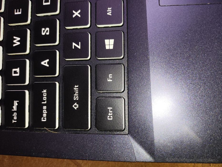 Xmg apex 15/clevo Nh57AF1 3950X RTX2070 унікальний ноутбук під ремонт