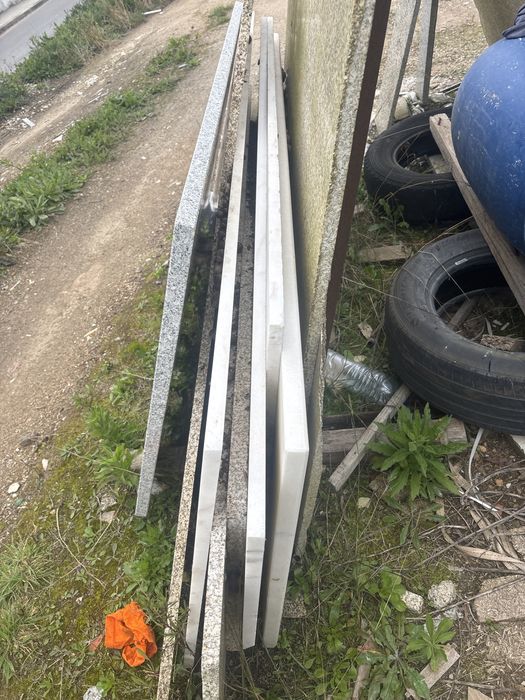 Vendo pedras varias granitos marmores