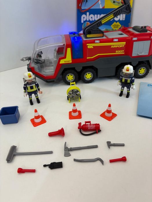 Playmobil wóz strażacki wóz strażacki terenowy strażacy