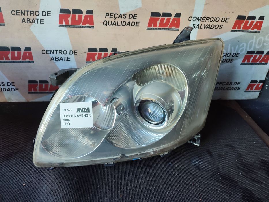OPTICA TOYOTA AVENSIS 2006 ESQ/DTO REF- HCHR-165