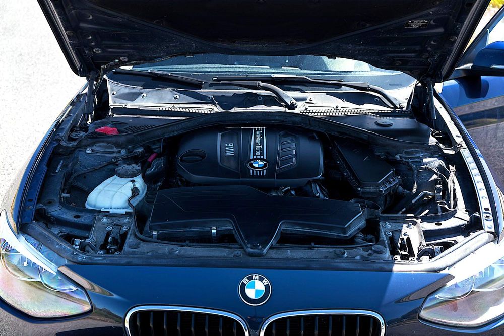 BMW Série 1 118d – 2013 | CarPlay | Sensores | Impecável