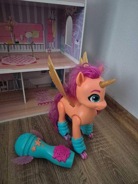 Ponny tańczy  śpiewa zabawka z mikrofonem! Jak nowa