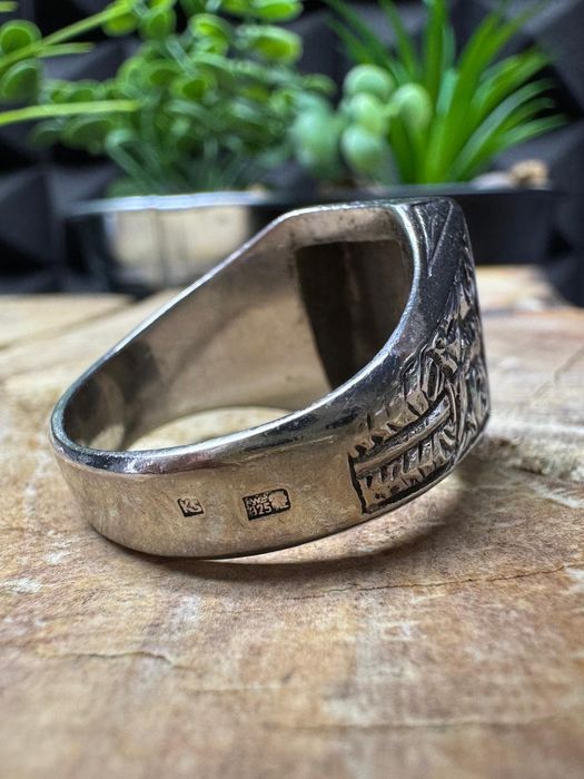 Stary duży sygnet srebro pękny