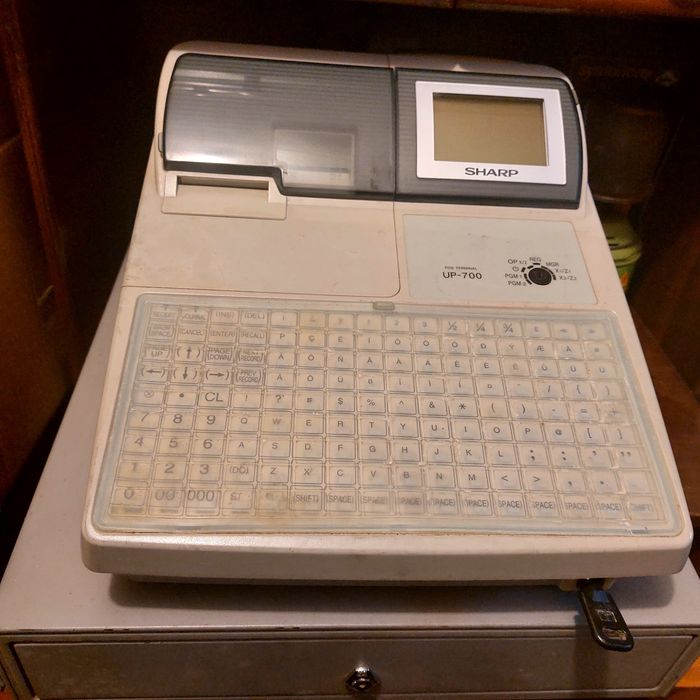 Maquina registadora antiga
