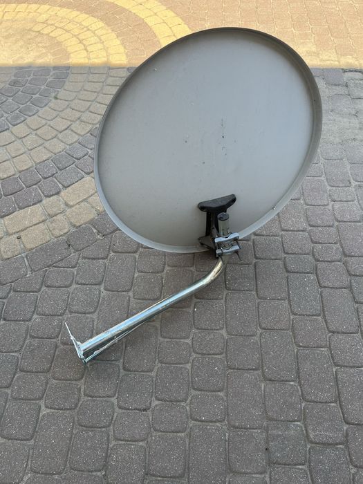 Antena Satelitarna, uchwyt, konwerter .