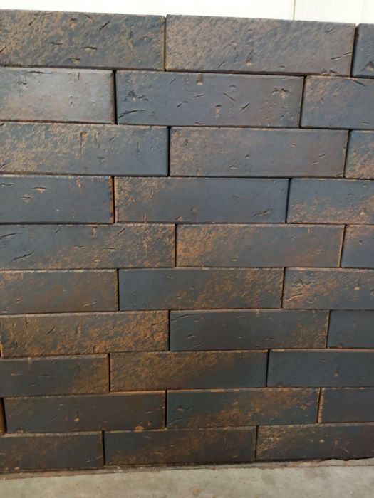 Кирпич керамический, облицовочный, клинкерный, общестроительный.