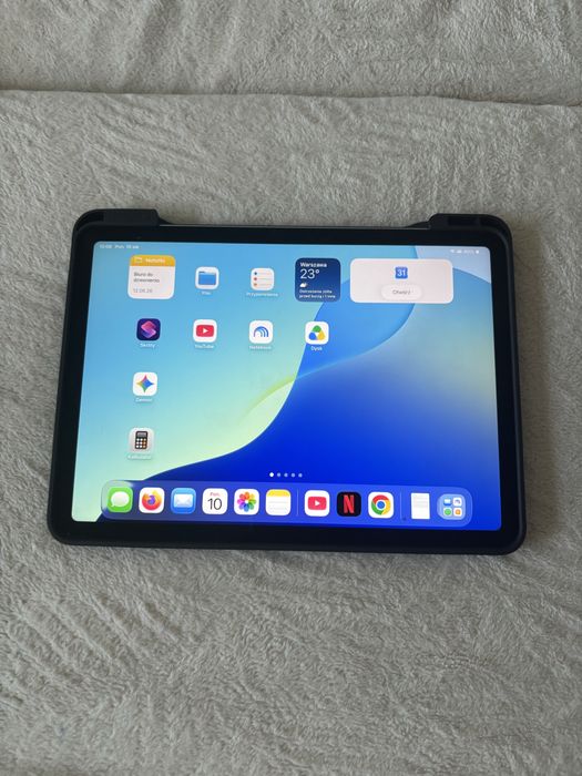 iPad Air 11" (M3) 128GB – Gwarancja 2027 + Pełny Zestaw (Klawiatura, Etui, Rysiki)