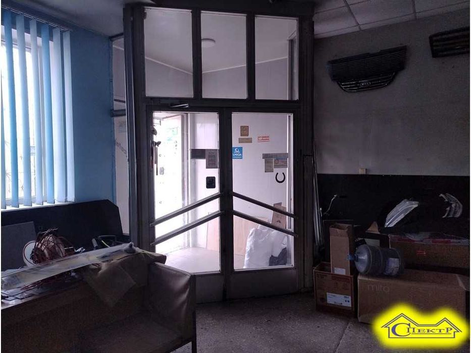 110кв.м. офіс магазин 95квартал зі світлом   акумулятор 30квт інвертор