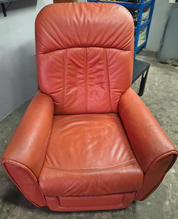 Fotel skórzany regulowany z masażem