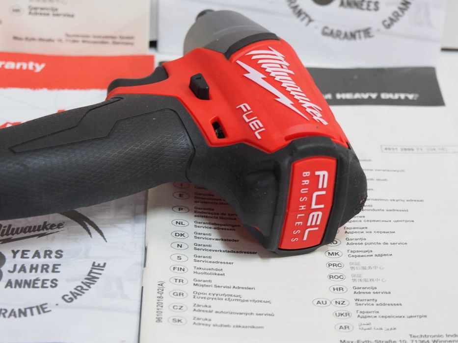 MILWAUKEE M18 ONEIWF 12 klucz udarowy 1/2' moc 300Nm 4 biegi bez aku