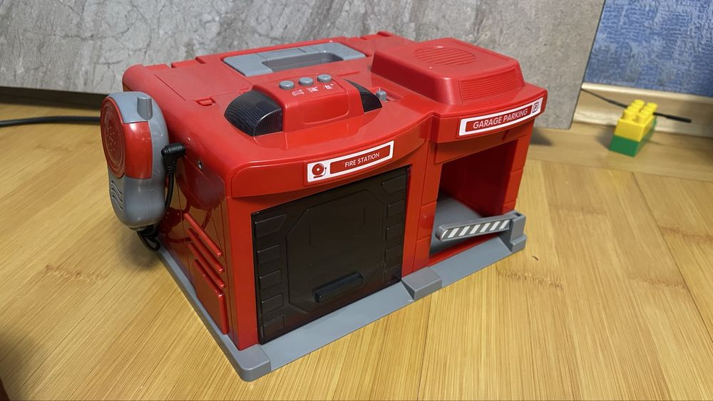 Пожежна станція, рятувальний центр Dickie Toys, автовоз-переноска