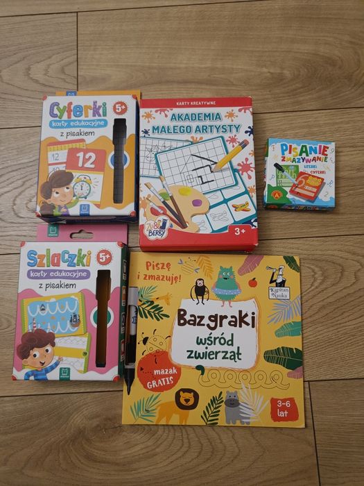 Zestaw kart edukacyjnych, bazgraki, pisanie zmazywanie
