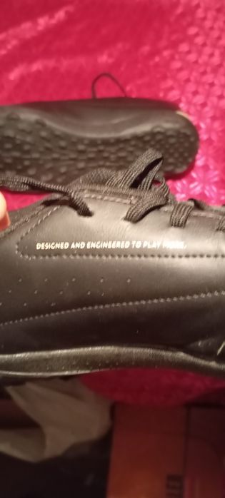 Фирменные бутсы футбольные 45 р.