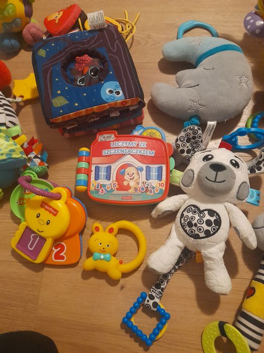 Zestaw zabawek dla niemowlaka
