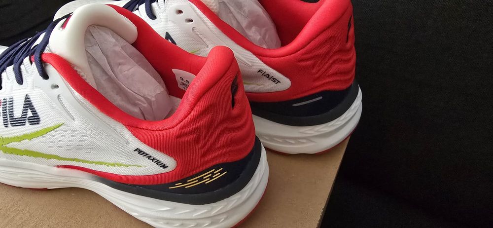 Легкие и мягкие кроссовки Fila PROTAXIUM 41р,оригинал.